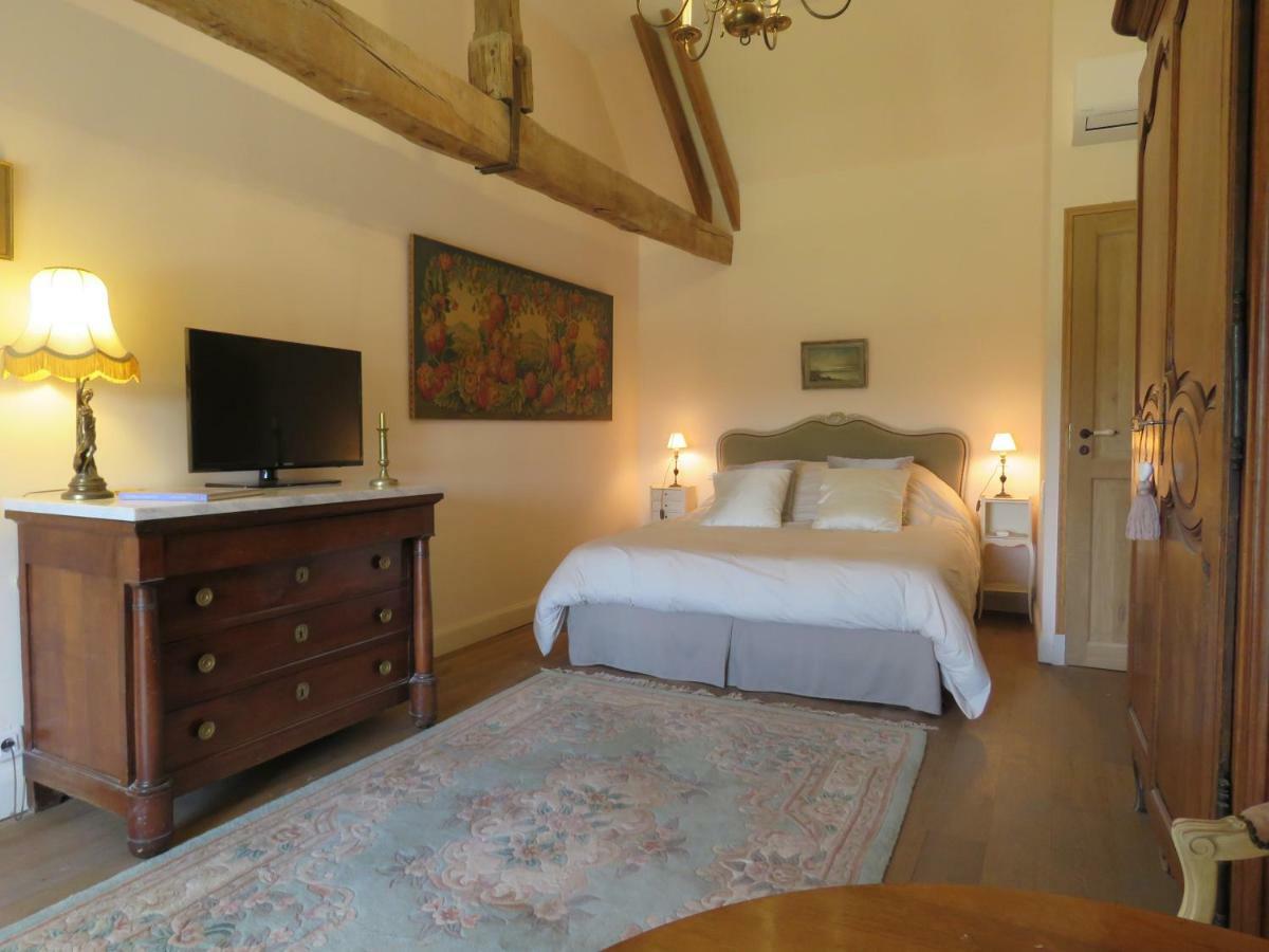 Chateau De Gaubert Bed & Breakfast Terrasson Ngoại thất bức ảnh