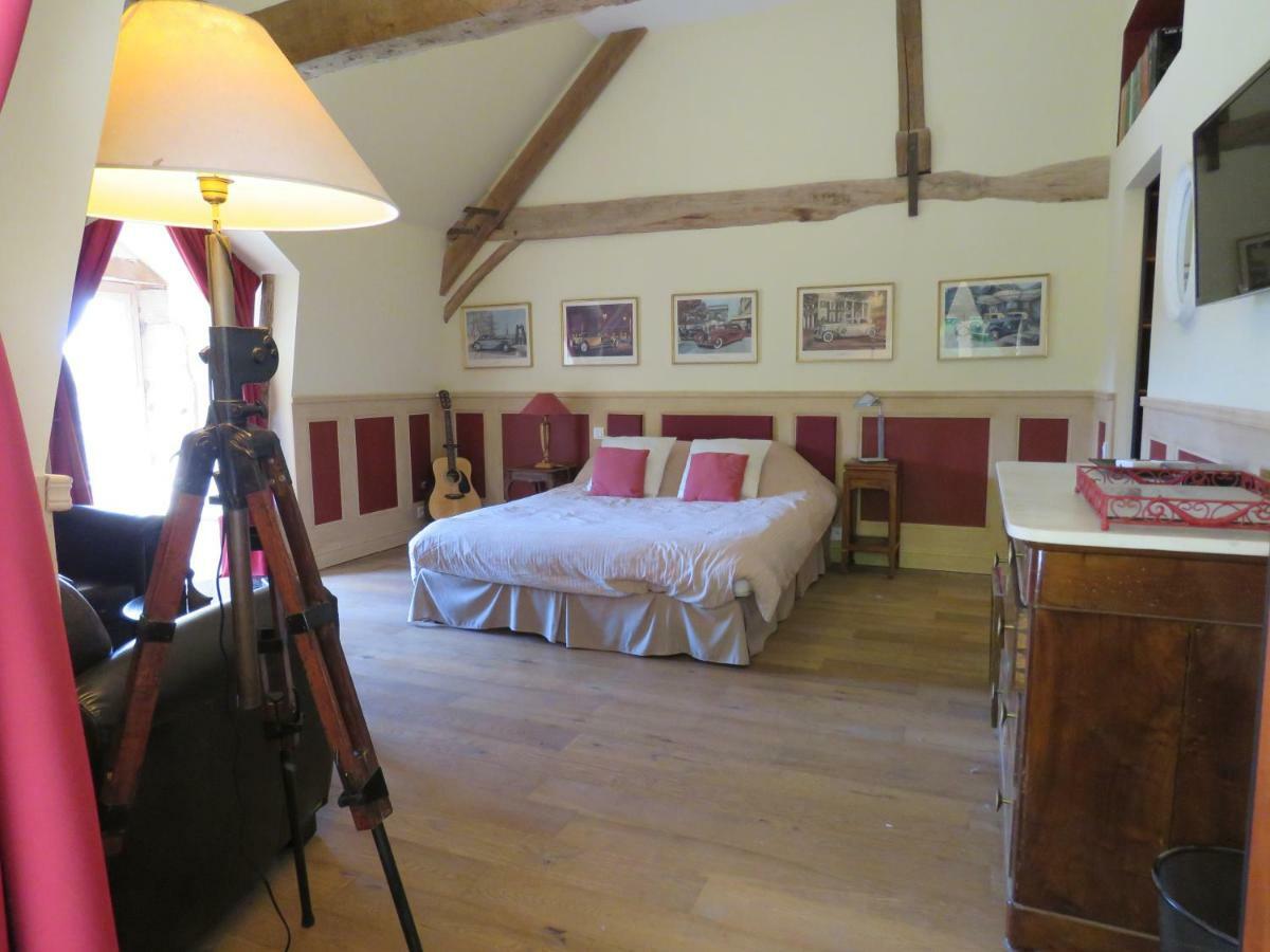 Chateau De Gaubert Bed & Breakfast Terrasson Ngoại thất bức ảnh